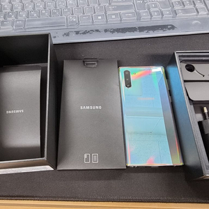 갤럭시노트10 아우라글로우 256gb 팝니다. 42만.