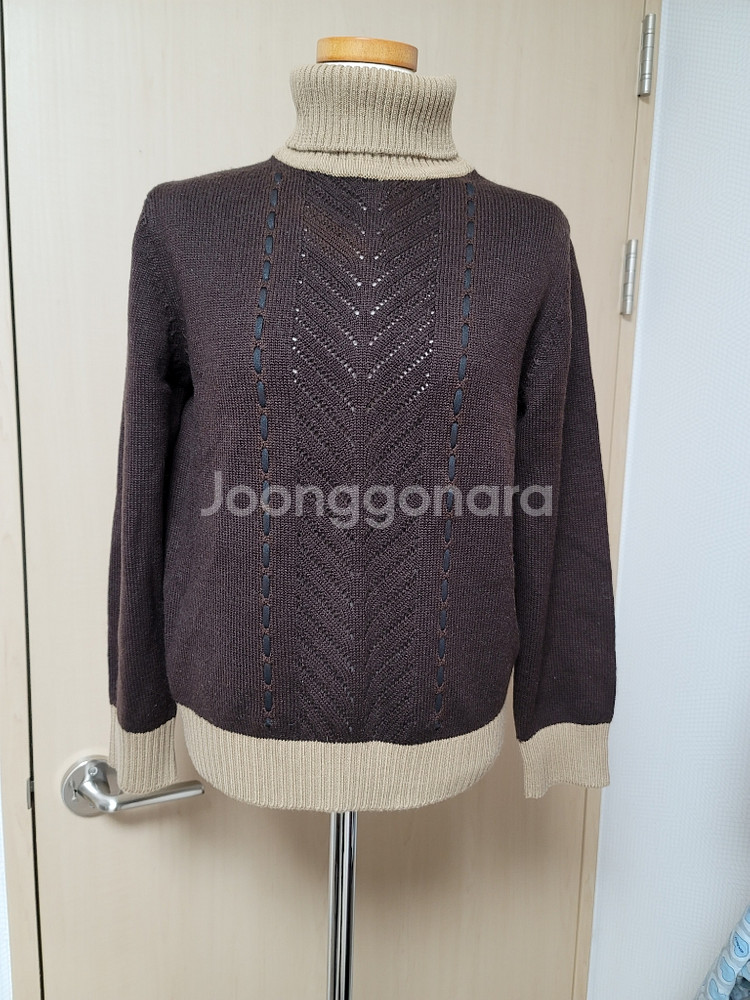 여자 고동색 목티 (95)--0