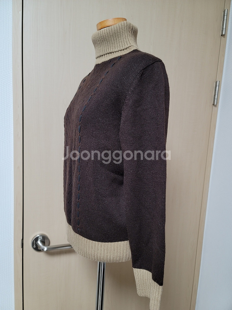 여자 고동색 목티 (95)--1