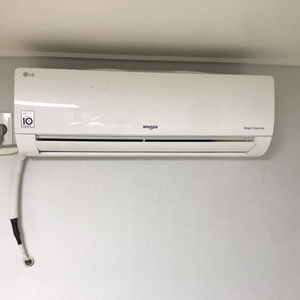 휘센 벽걸이에어컨 6평 팝니다