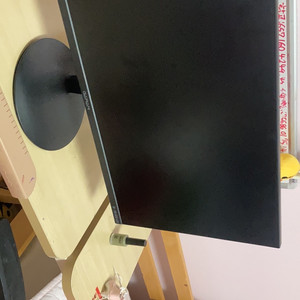 모니터 팝니다