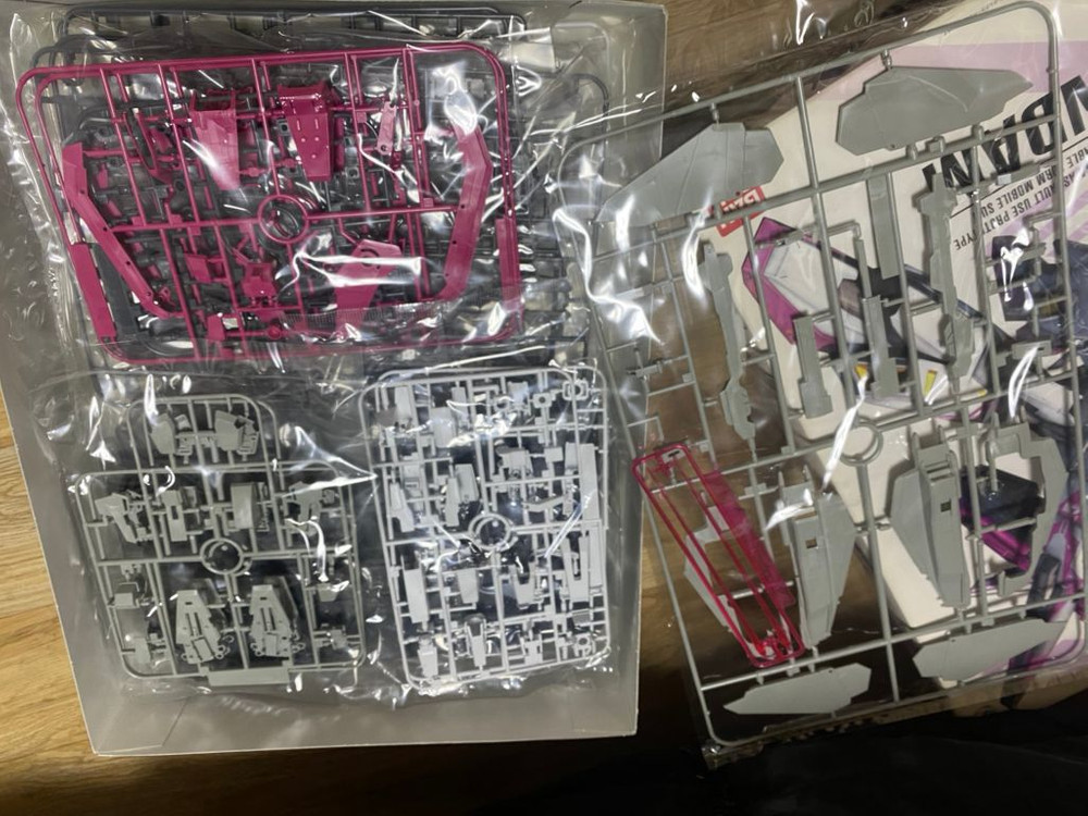 건담 MG 메탈빌드 미개봉 판매합니다--2