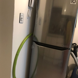 엘지전자 냉장고 287L (거의 새것)