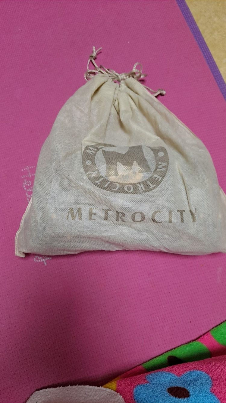 메트로시티 작은 사이즈 가방 이미지