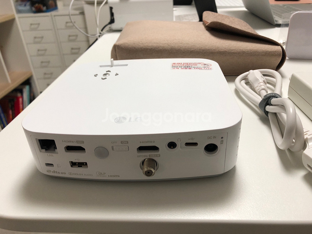 LG 빔프로젝터 PF50KA--3