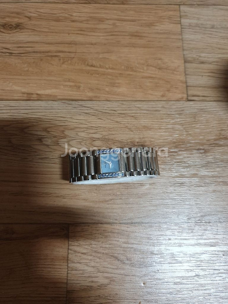 보메 메르시에 사파이어 보석시계--0