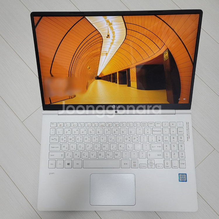 올데이 그램15 i3 RAM;8GB 256GB--2