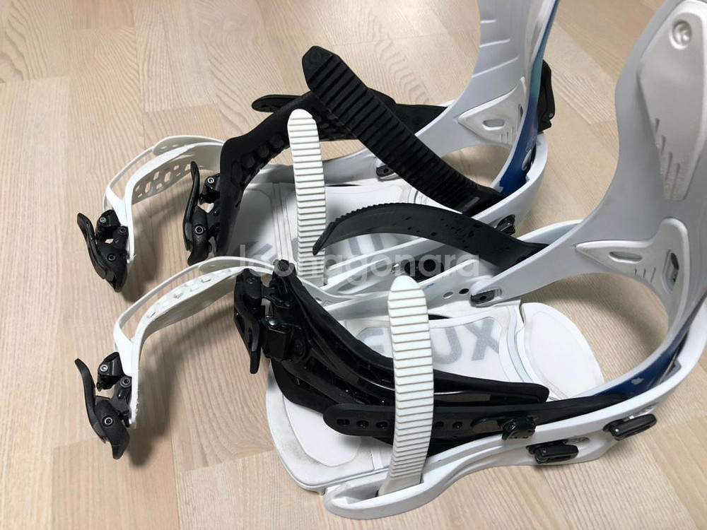 플럭스 xf xs 사이즈 팝니다--4