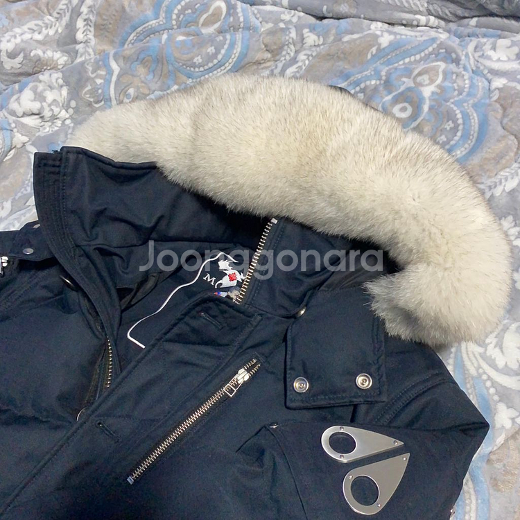 무스너클 쓰리쿼터 네이비 백화점판 18fw~19fw--1