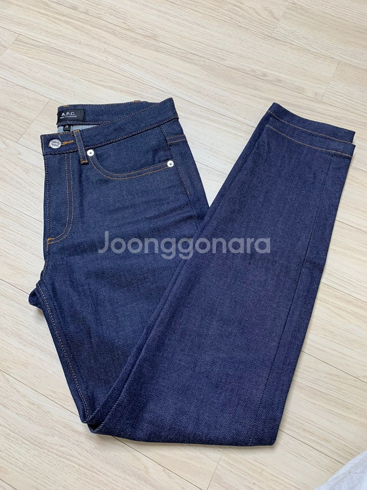 APC 하이스탠다드 여자 청바지--0