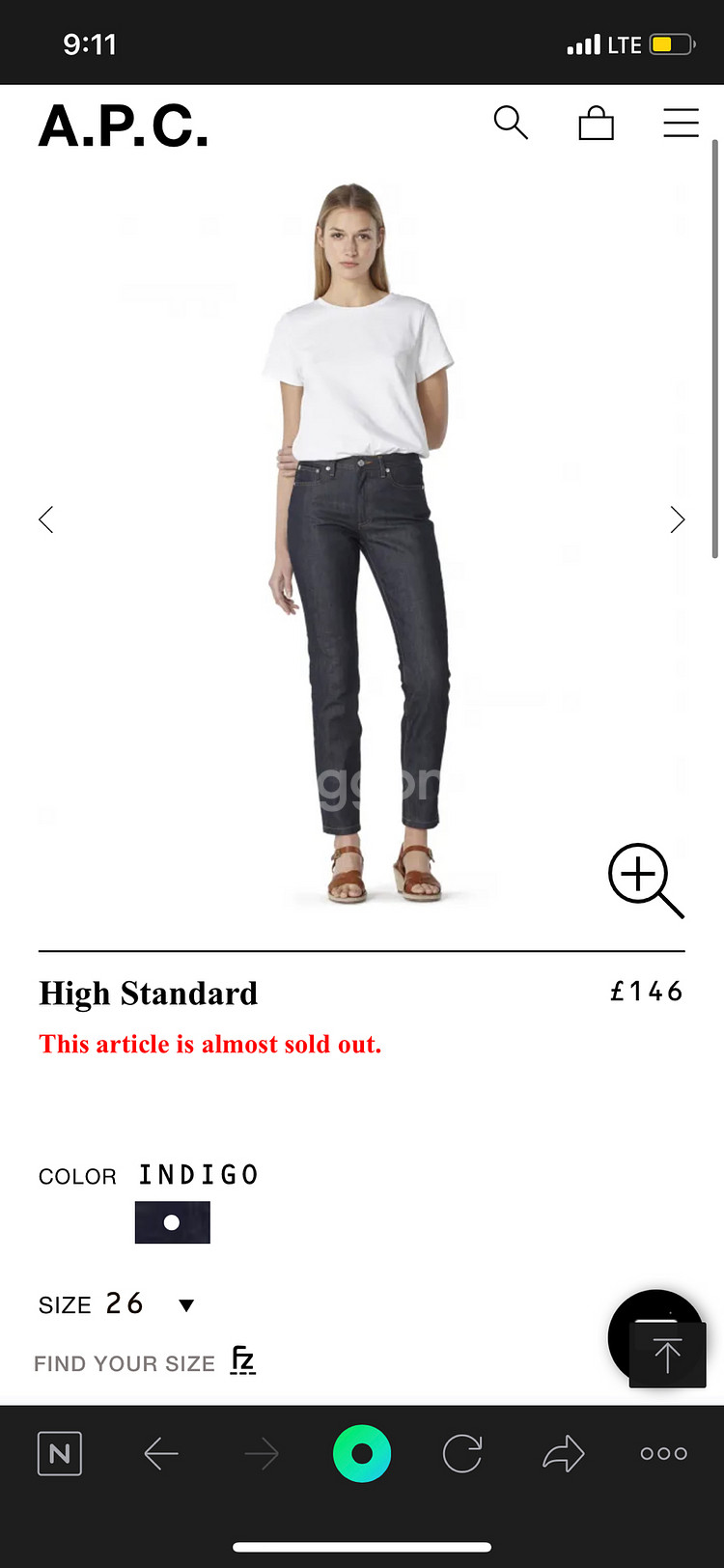 APC 하이스탠다드 여자 청바지--3