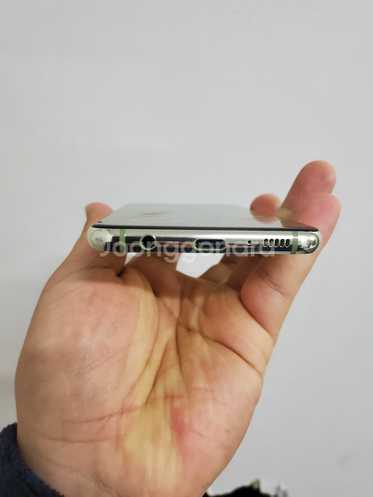 갤럭시S10e 팝니다--3