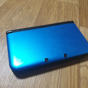 닌텐도 3ds xl 팔아요.