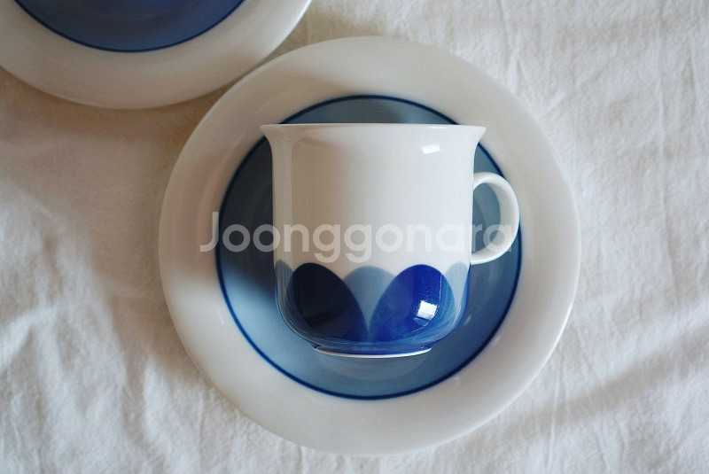 희귀템!보기드문 아라비아핀란드 푸다스!컵앤소서!북유럽--1