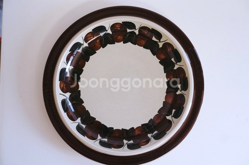 현지 품귀 현상인 귀한 아라비아핀란드!루이자라운드플래터--1