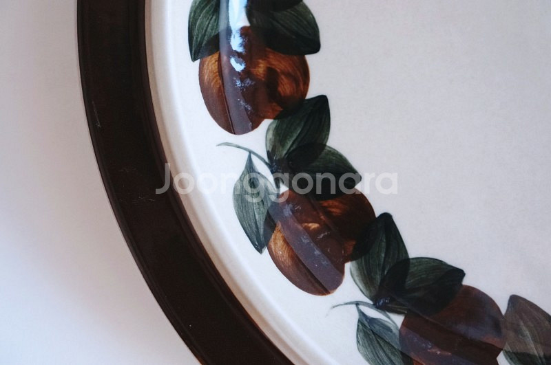 현지 품귀 현상인 귀한 아라비아핀란드!루이자라운드플래터--9