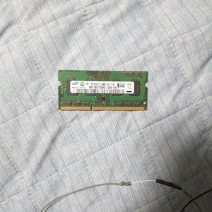 인텔셀러론p4600 CPU,DDR3 Ram2Gb