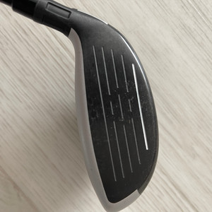 테일러메이드 4번 유틸리티