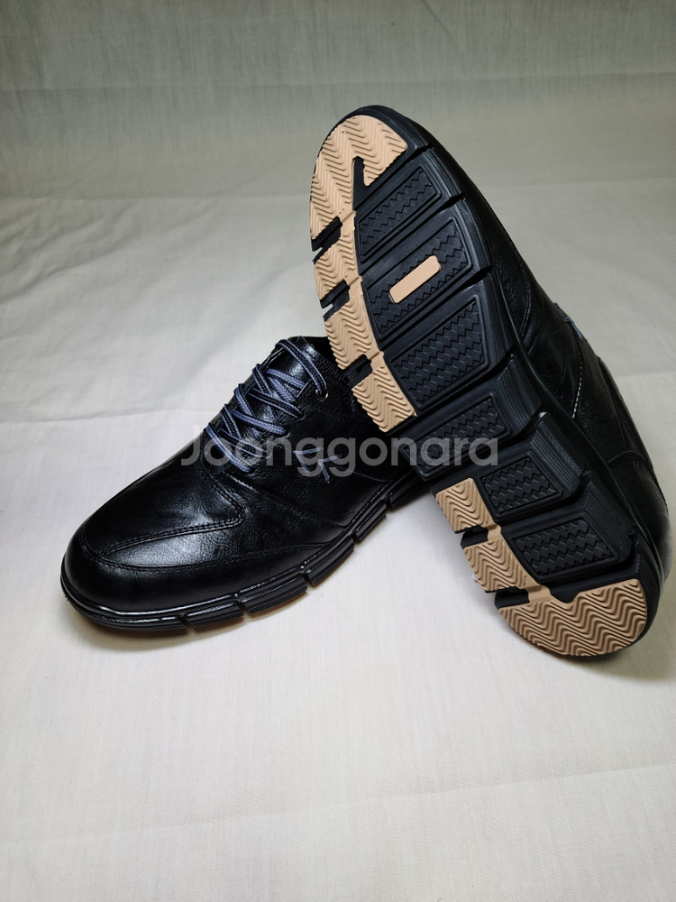 남성 소가죽 스니커즈 250mm--3