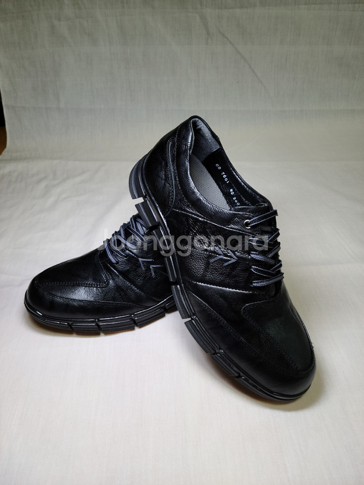 남성 소가죽 스니커즈 250mm--0