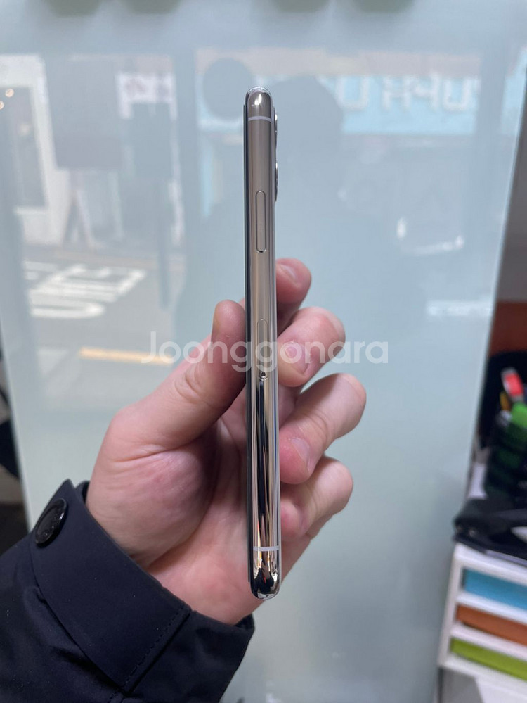 아이폰11프로 중고 256GB 실버--3