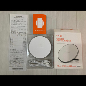 새상품)고속 무선충전패드 충전기 랩씨 LAB C 10W