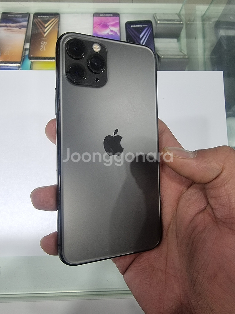 아이폰11프로 256G 그레이 정상해지 팝니다--0