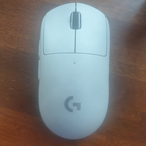 g pro superlight 화이트 판매합니다