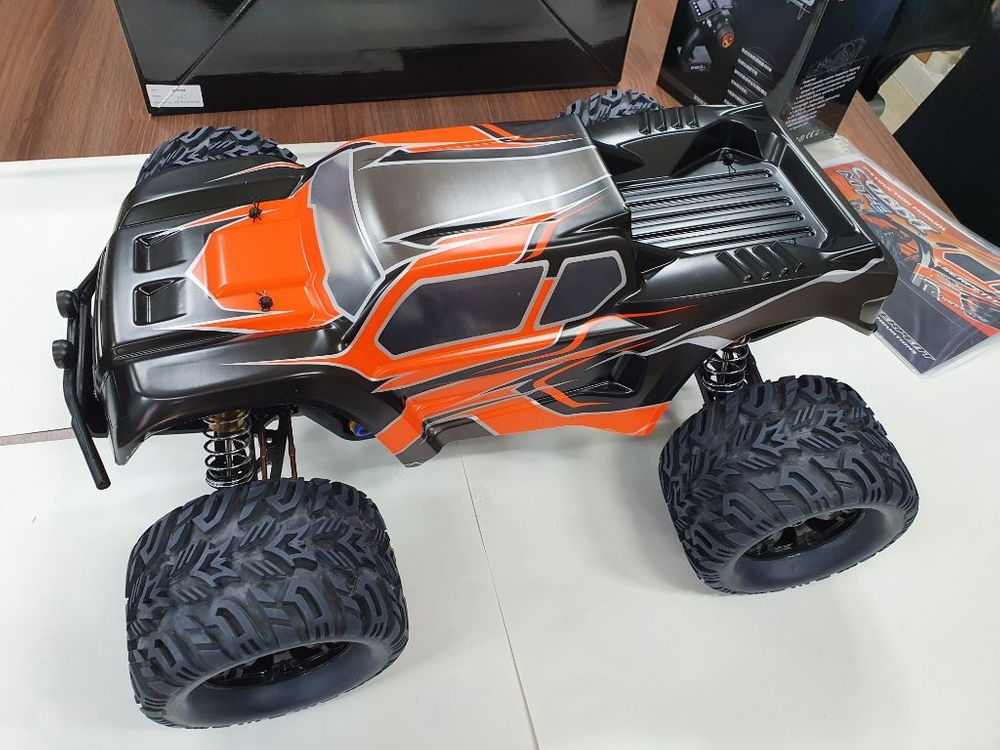 알씨카 서펀트 1/8 몬스터트럭 이미지