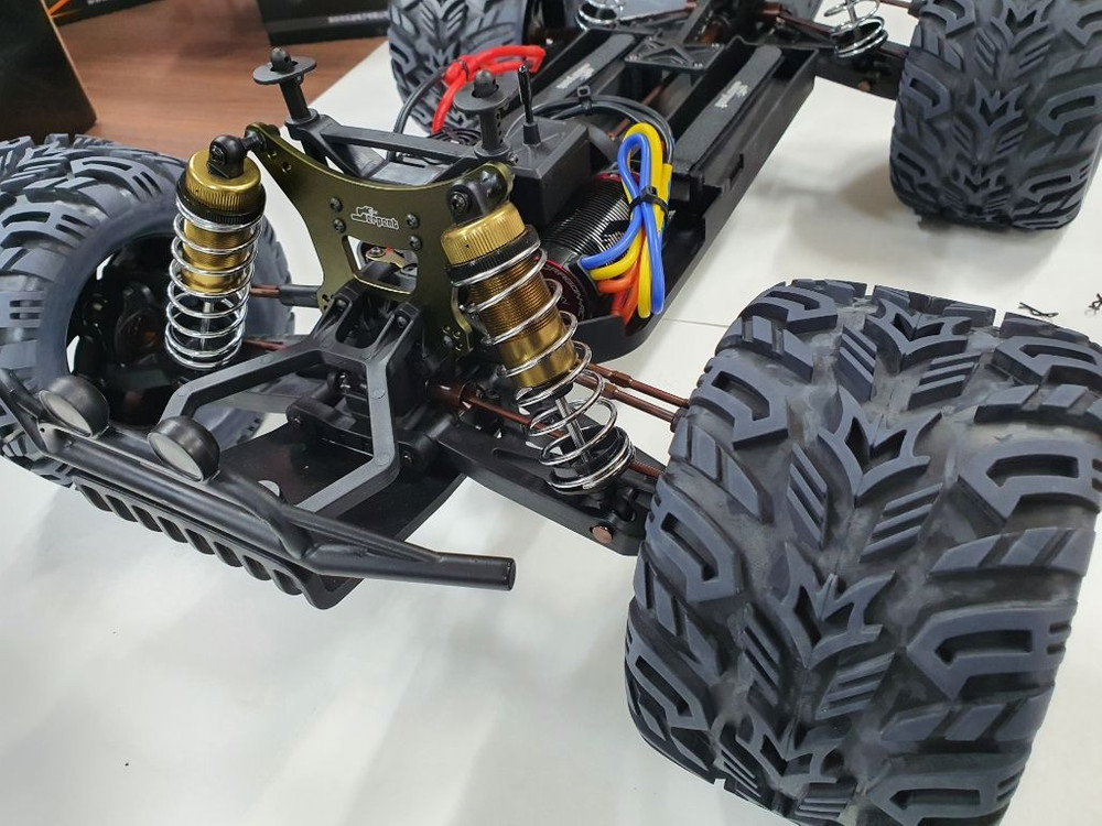 알씨카 서펀트 1/8 몬스터트럭 이미지