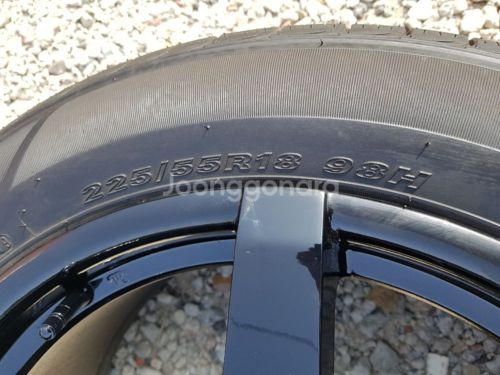 트랙스 KF포지드 유광블랙 18인치 휠타이어 판매합니다--6