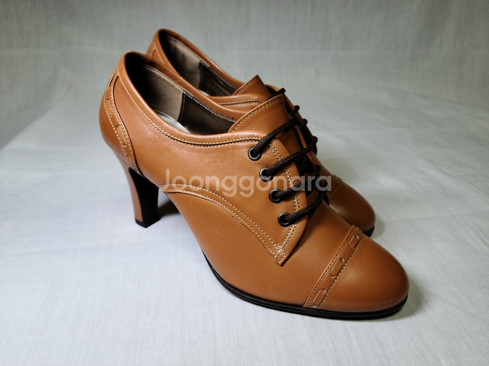 여성 소가죽 수제화 240mm--0