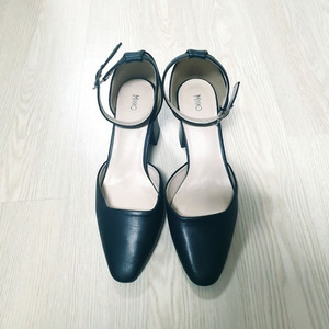 미쏘 사각코 메리제인 펌프스 230