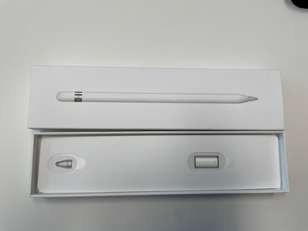 아이패드 8세대 32G + 애플펜슬 1세대--2