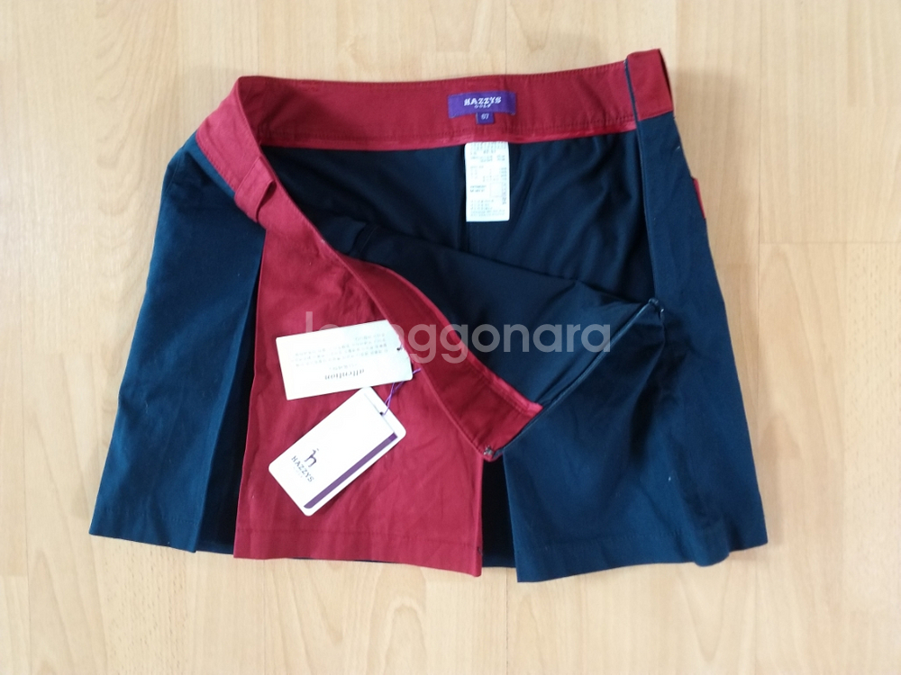 여성 헤지스골프 골프치마 (새상품.스판27)--1