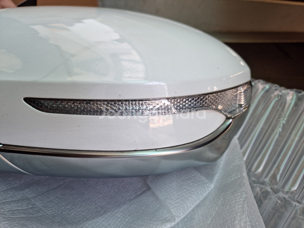 k9 18년식 운던석 사이드미러 팔아요--3