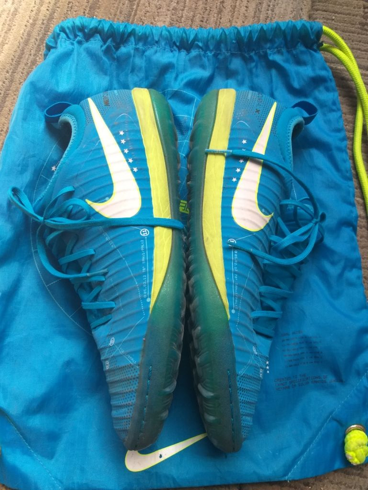 머큐리얼x 피날레2 tf 네이마르시그니처 275사이즈 이미지