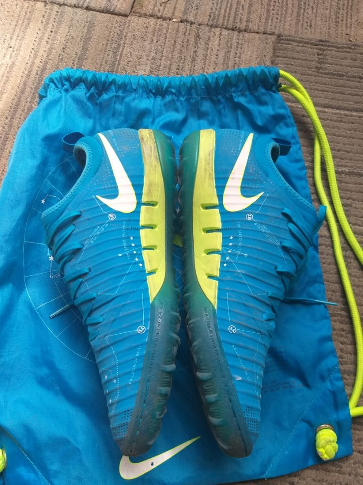 머큐리얼x 피날레2 tf 네이마르시그니처 275사이즈 이미지