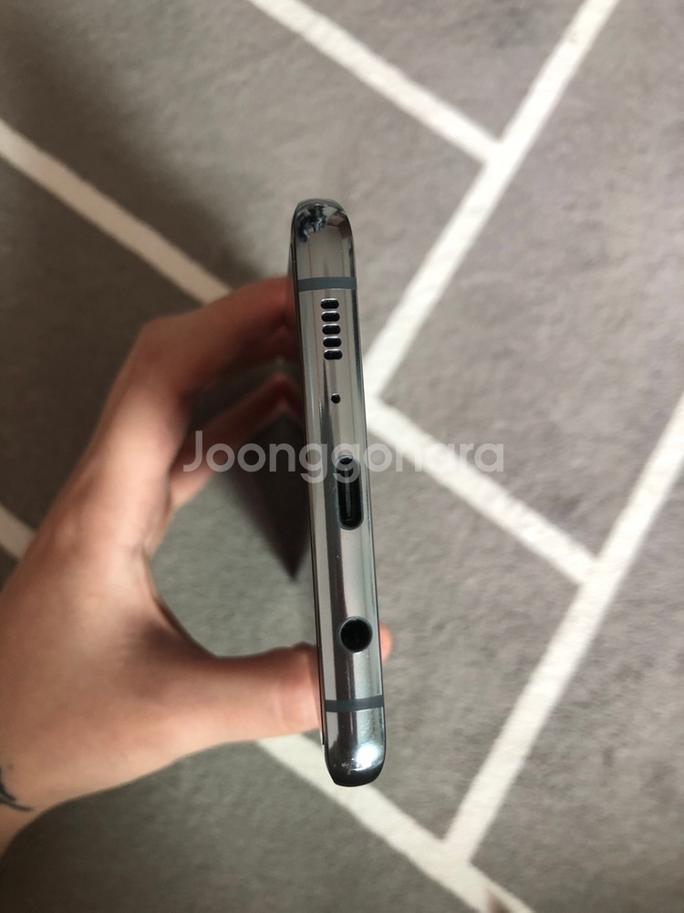 갤럭시s10 5g 256기가 팝니다--3