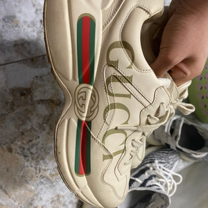 구찌 라이톤 띠로고 37