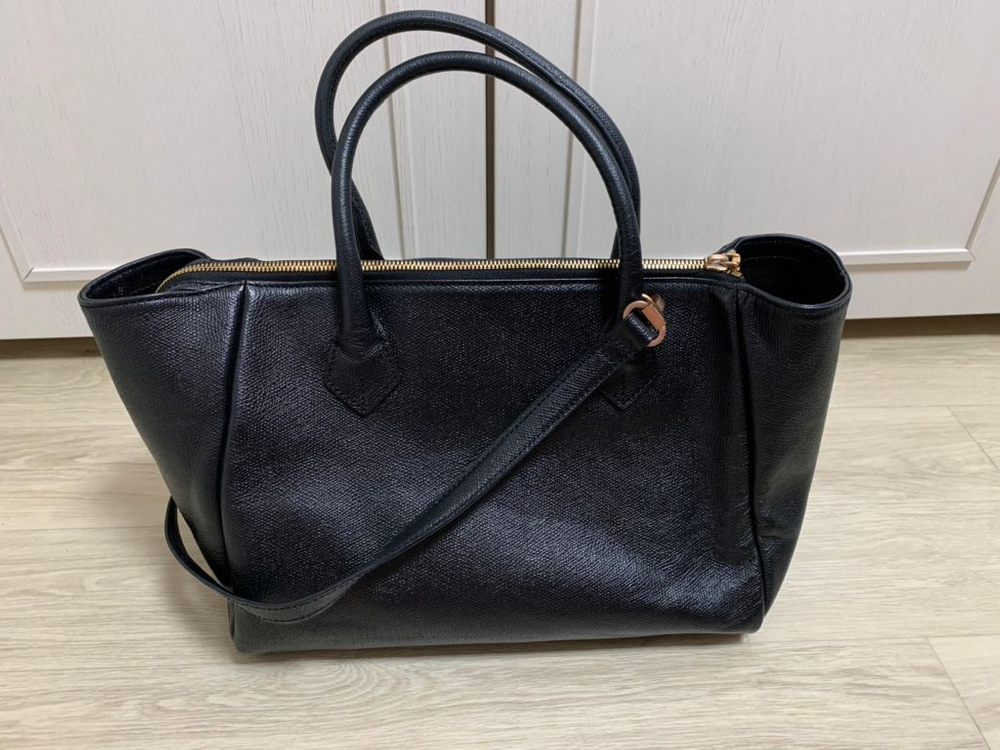 (정품) 쿠론 블랙 스테파니 가방 M사이즈--1