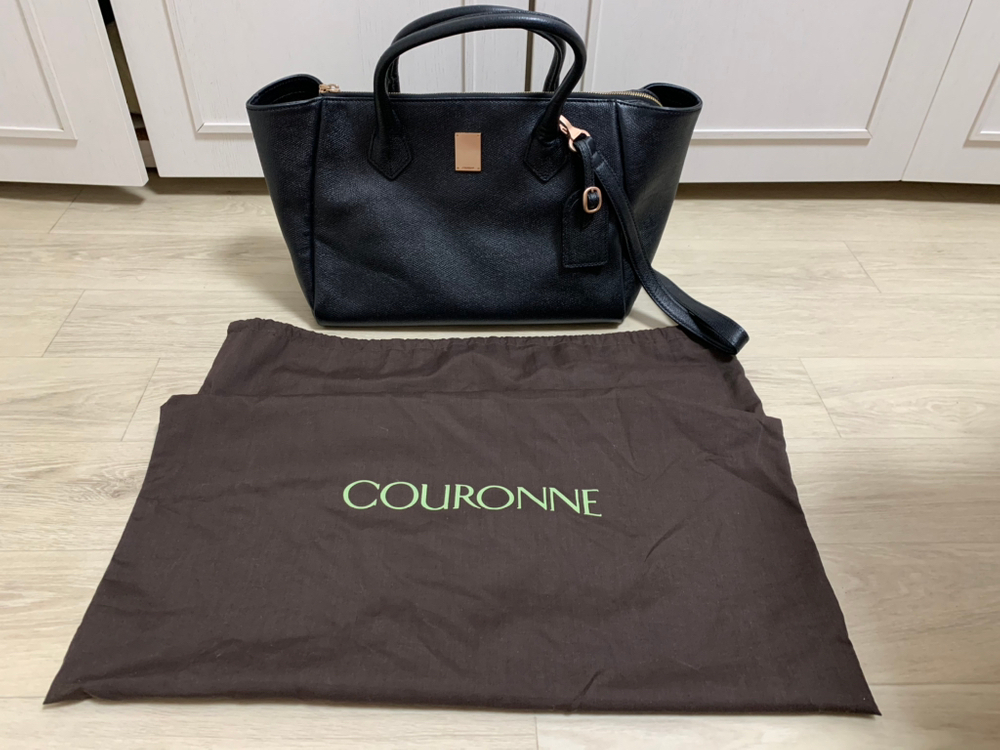 (정품) 쿠론 블랙 스테파니 가방 M사이즈--4