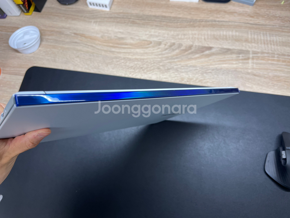 갤럭시북 이온(NT950XCJ-X59) 판매합니다--3