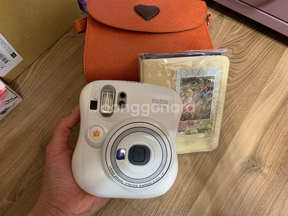 폴라로이드 25 인스탁스 미니 25 5만원 싸게팔아요--0