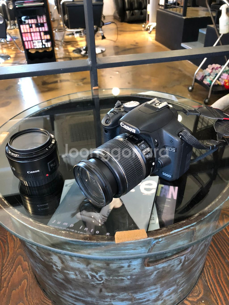 캐논DSLR 카메라 팔아요 500D. 랜즈2개--0