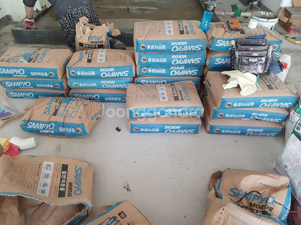 몰탈 40kg 20포 무로나눔--0