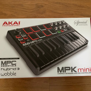 akai mpk mini 마스터키보드 케이스 포함