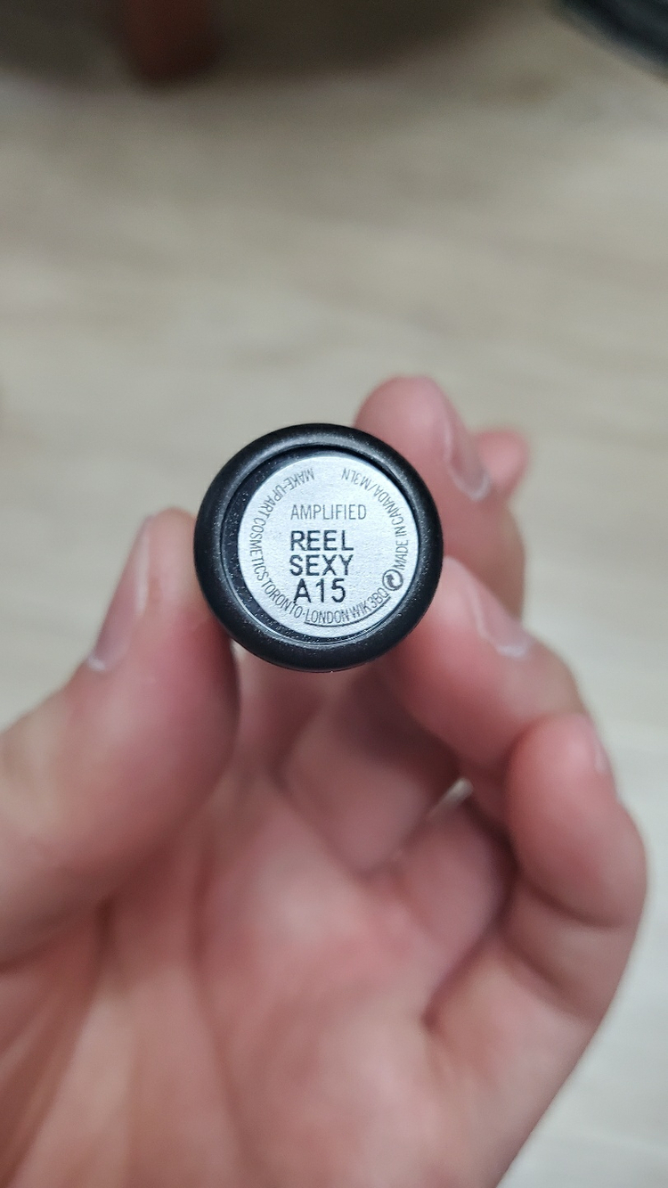 맥 리미티드 에디션 립스틱--1