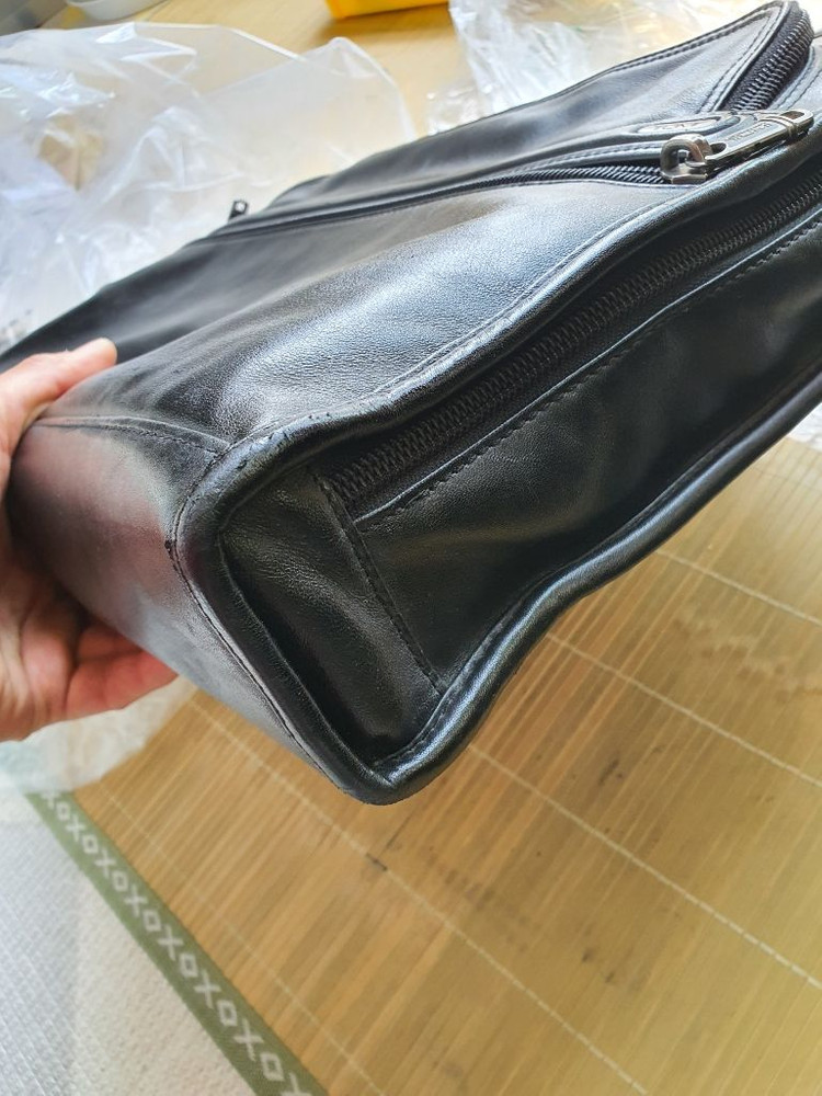 투미 알파 슬림 브리프케이스 가죽 노트북가방 이미지