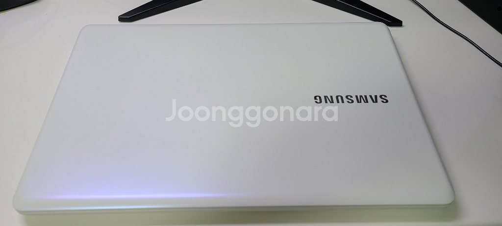 삼성노트북 5 NT500R5M-X54W--1